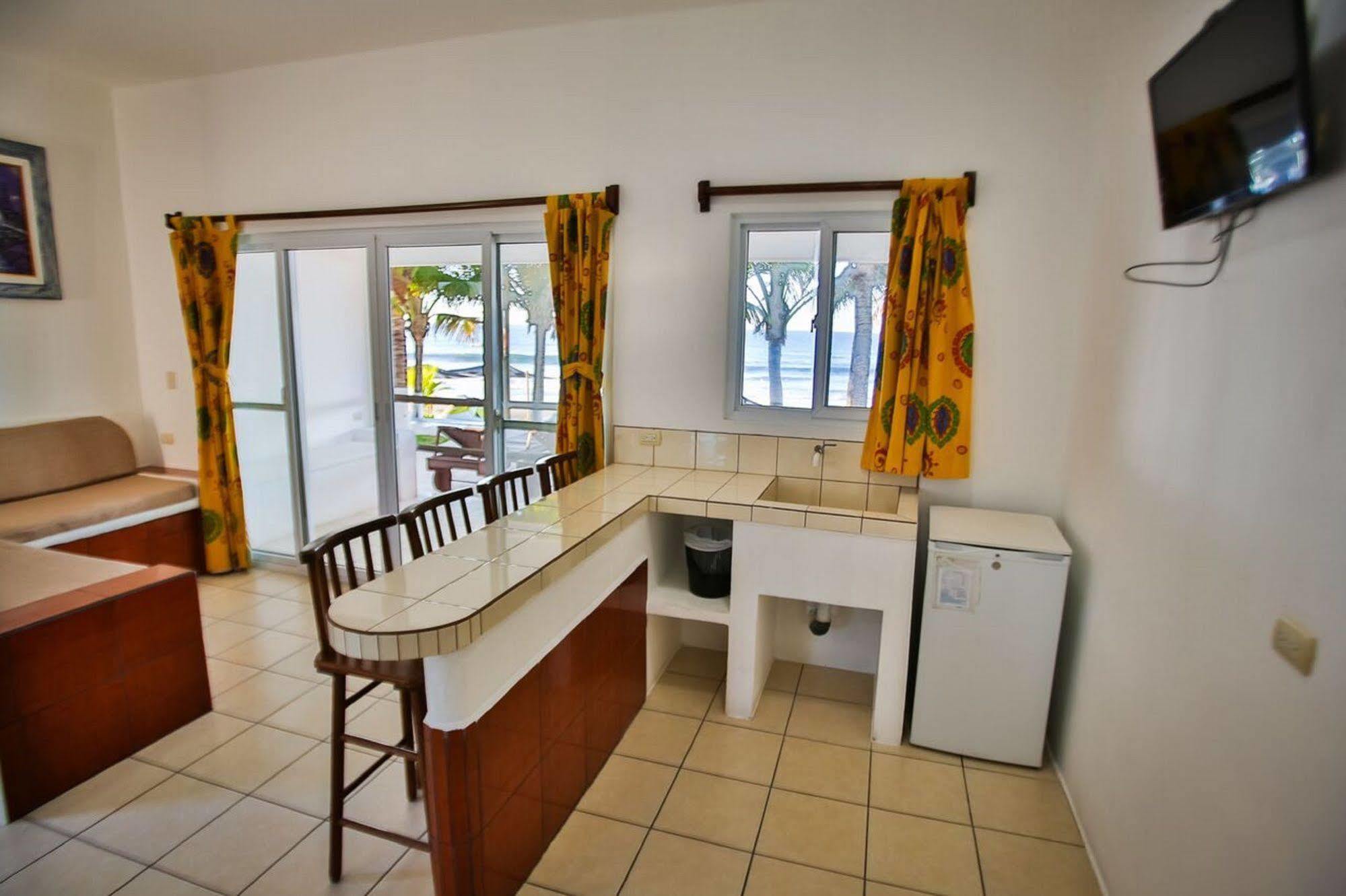 Playa Plana Hotel El Hawaii Exterior photo